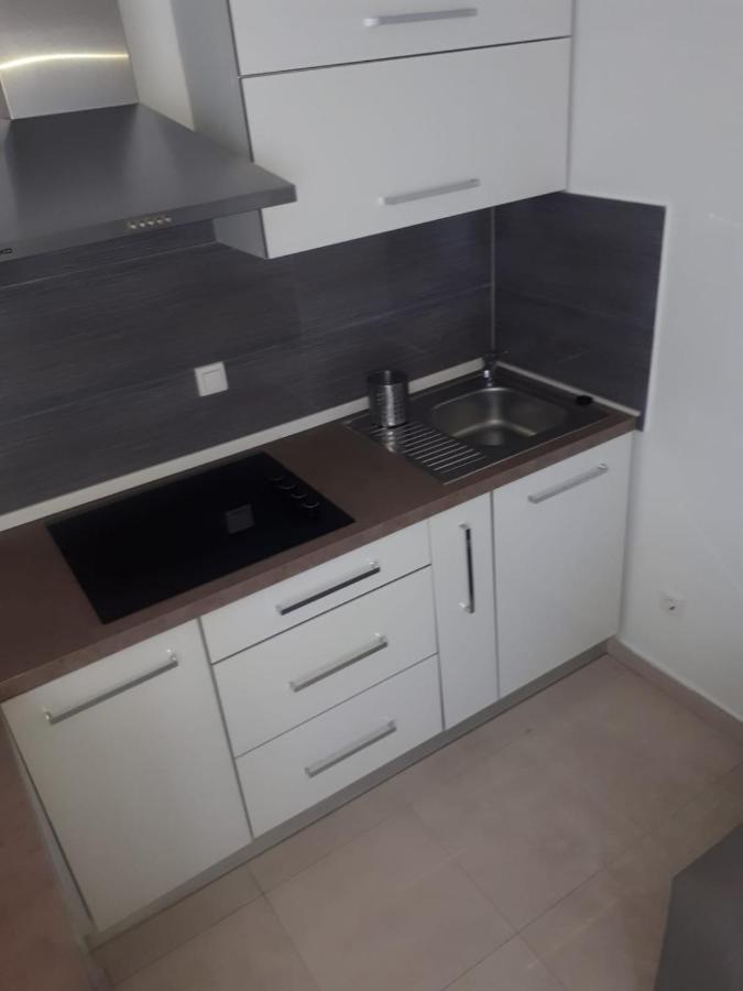 Studio Apartman Labrador Vodice Exteriör bild